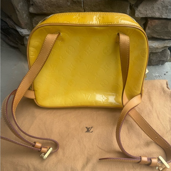Louis Vuitton Vernis Murray Backpack - Picture 2 of 2